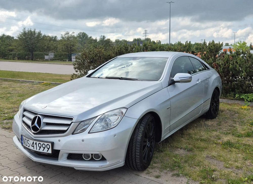 Mercedes-Benz Klasa E 250 CGI BlueEFFICIENCY Automatik Avantgarde - 5
