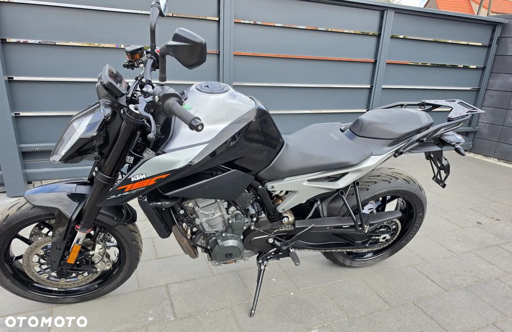 KTM Duke - 3