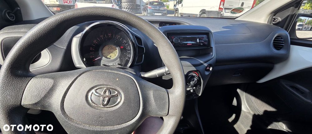 Toyota Aygo - 8