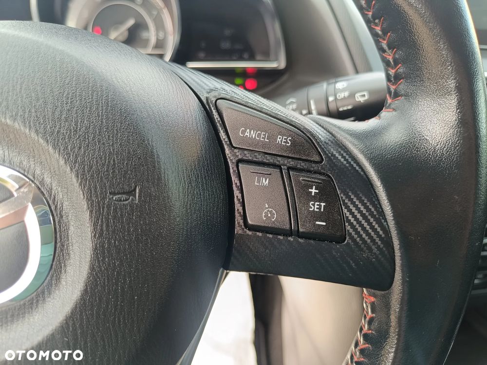 Mazda 3 SKYACTIV-G 120 Urban Limited - 21