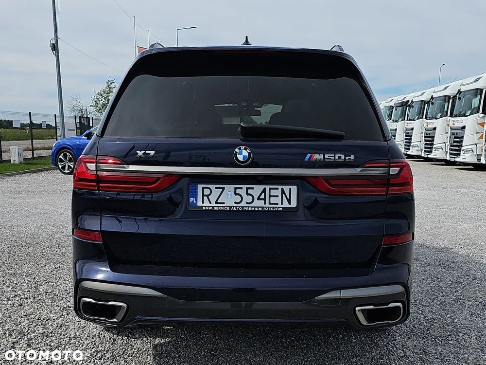 BMW X7 M50d sport - 6