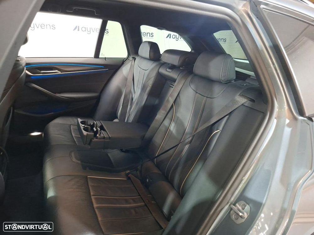 BMW 520 e Pack M - 8