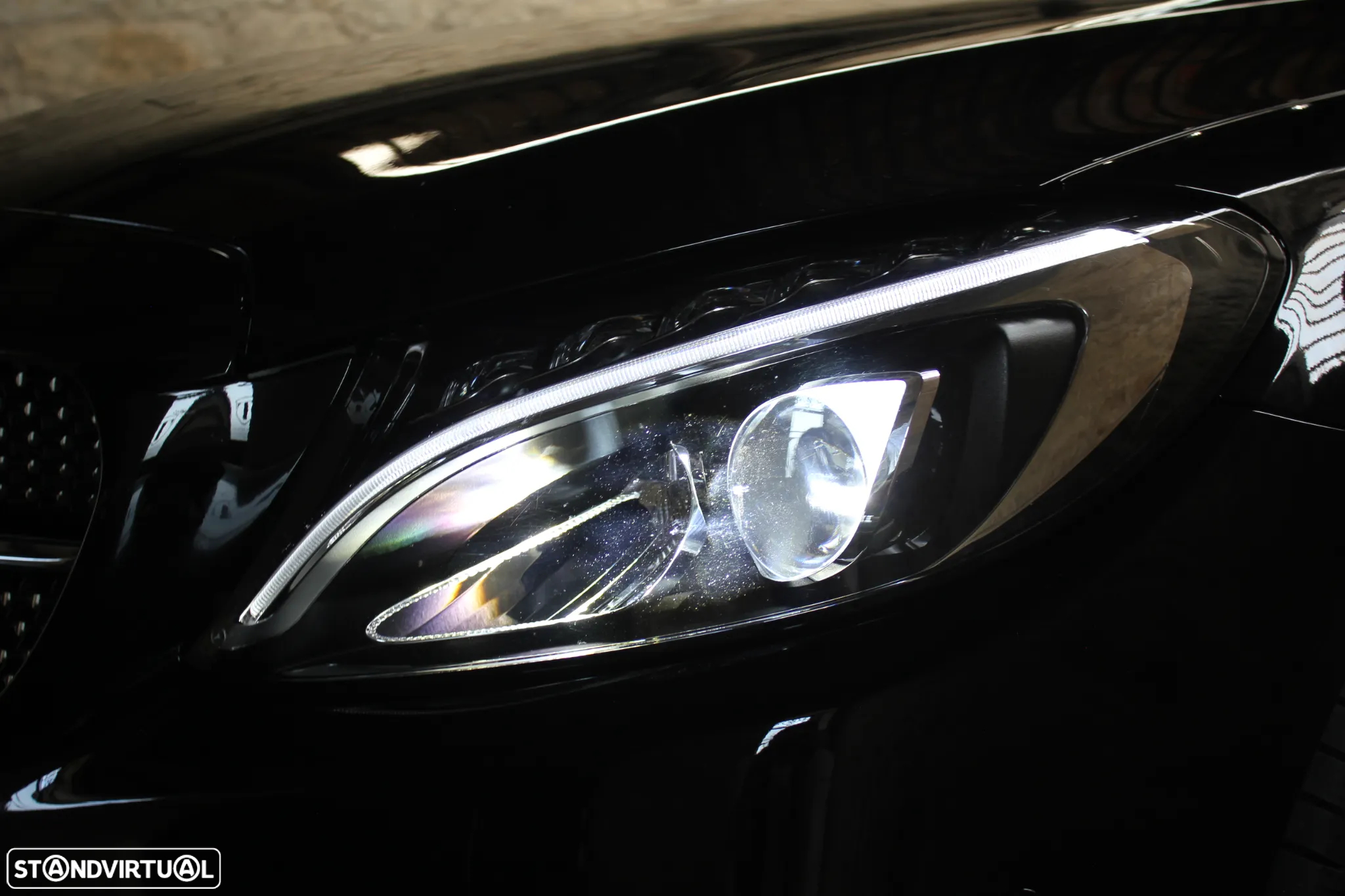 Mercedes-Benz C 300 Coupe 9G-TRONIC Night Edition - 24