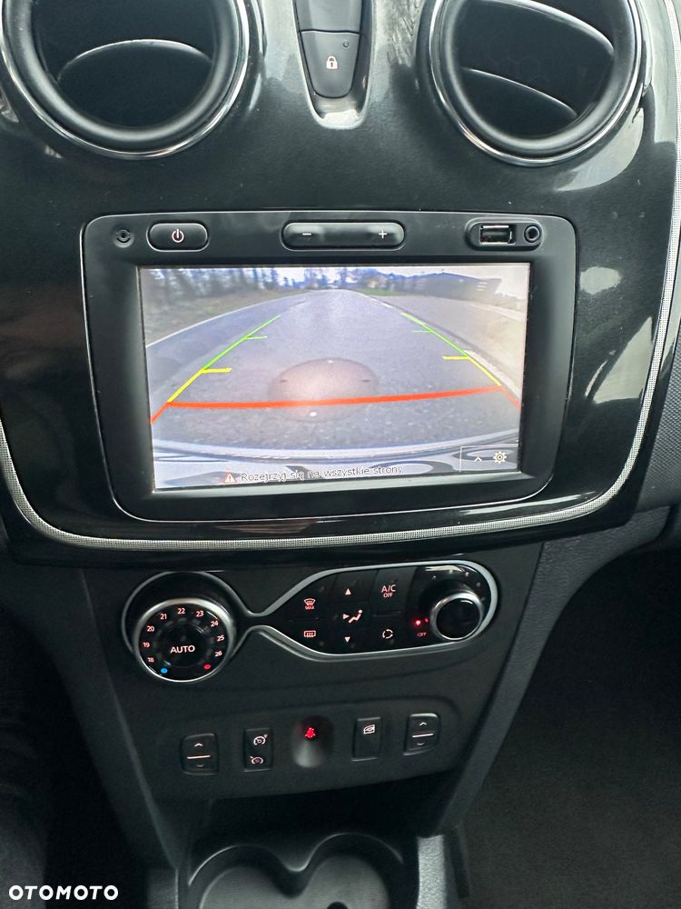 Dacia Sandero 0.9 TCe SL Celebration S&S - 21