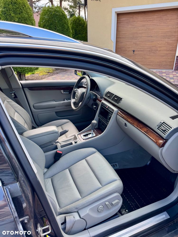 Audi A4 Avant 2.0 TDI Multitronic - 21