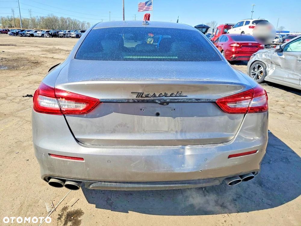 Maserati Quattroporte - 7