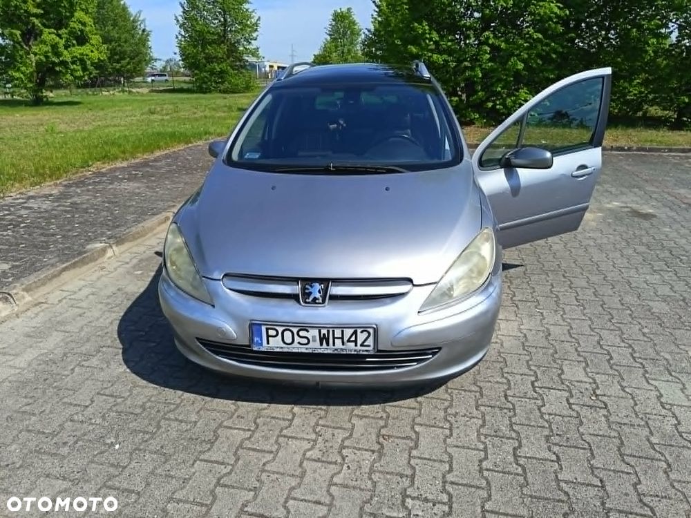 Peugeot 307 HDi SW 135 Premium - 21