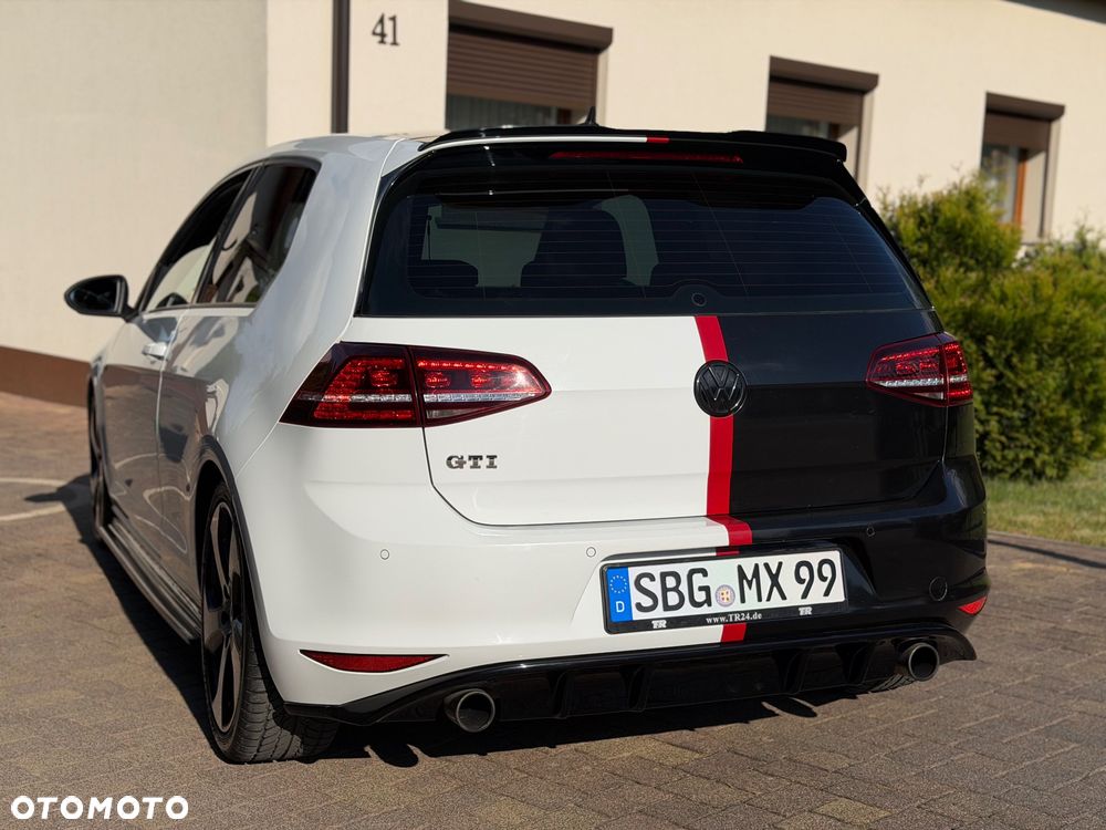 Volkswagen Golf GTI BlueMotion Technology - 39