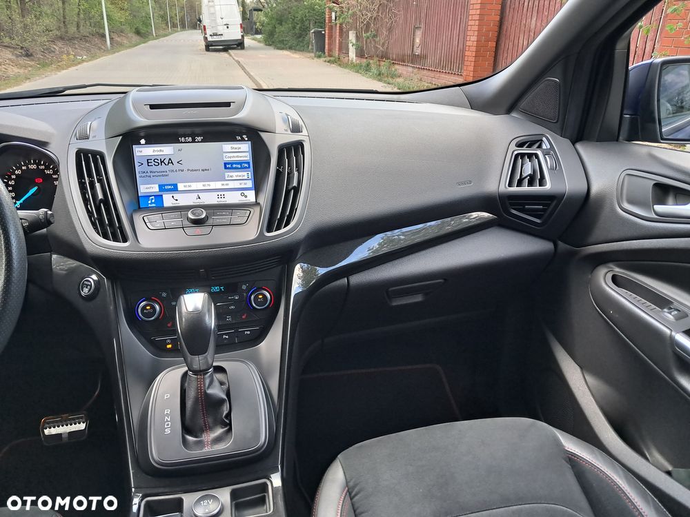 Ford Kuga 2.0 TDCi 4x4 ST-Line - 16