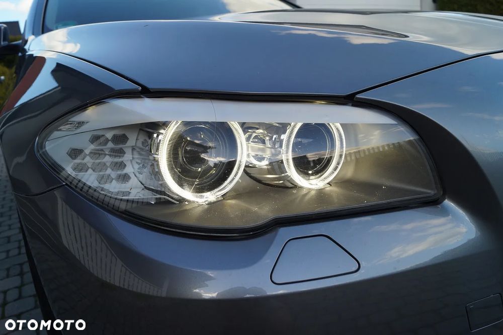 BMW Seria 5 520d Efficient Dynamics Edition - 28