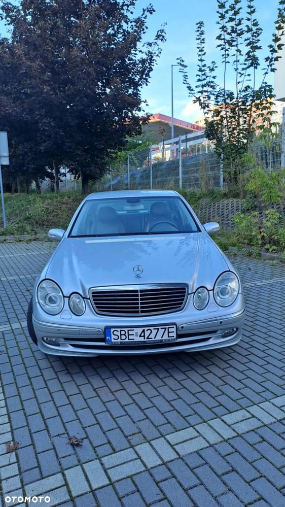 Mercedes-Benz Klasa E 320 CDI 4-Matic Avantgarde - 4