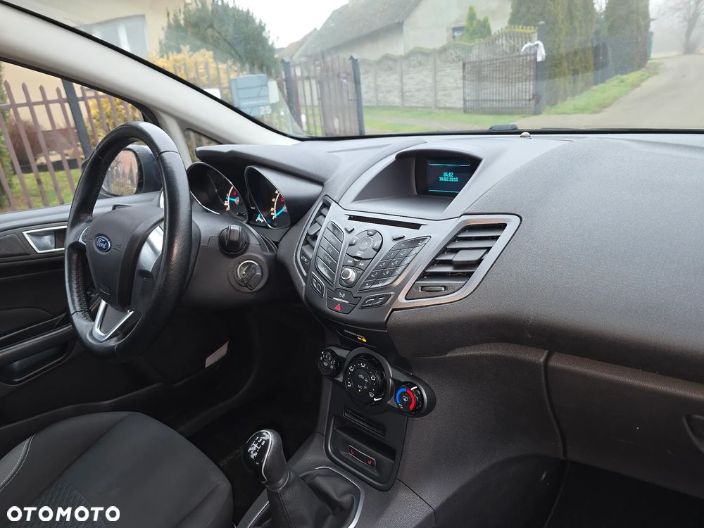 Ford Fiesta 1.5 TDCi ST&St Trend - 6