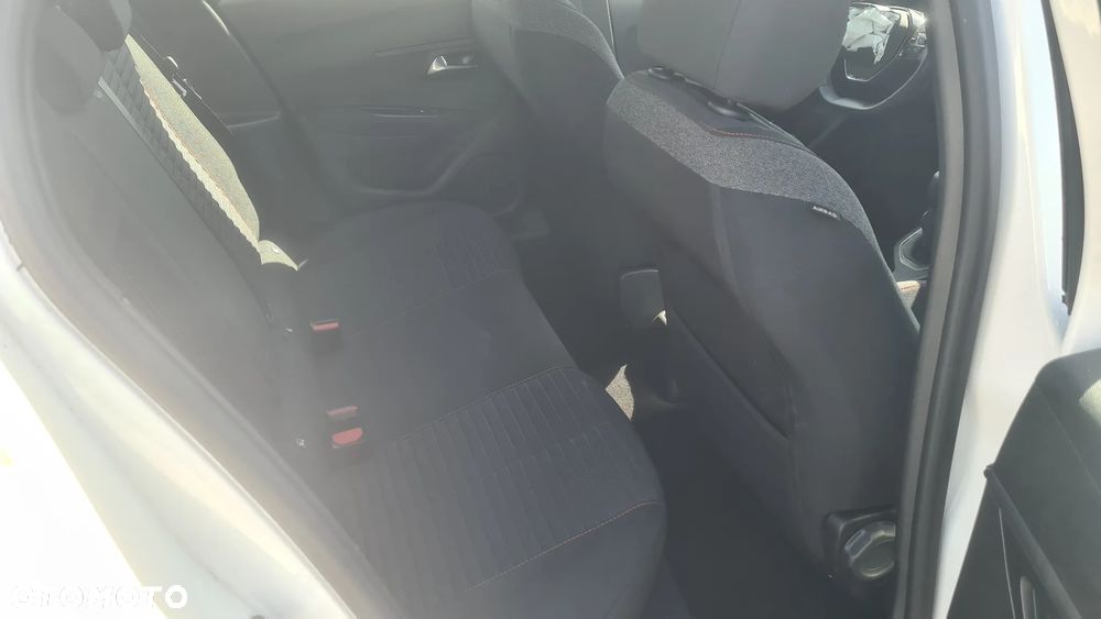 Peugeot 208 PureTech 75 Active - 12