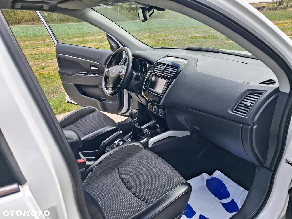 Peugeot 4008 - 25