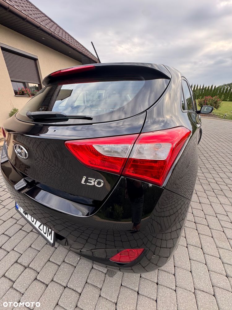 Hyundai i30 1.4 Premium - 16