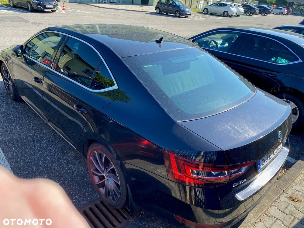 Skoda Superb 2.0 TSI 4x4 L&K DSG - 3