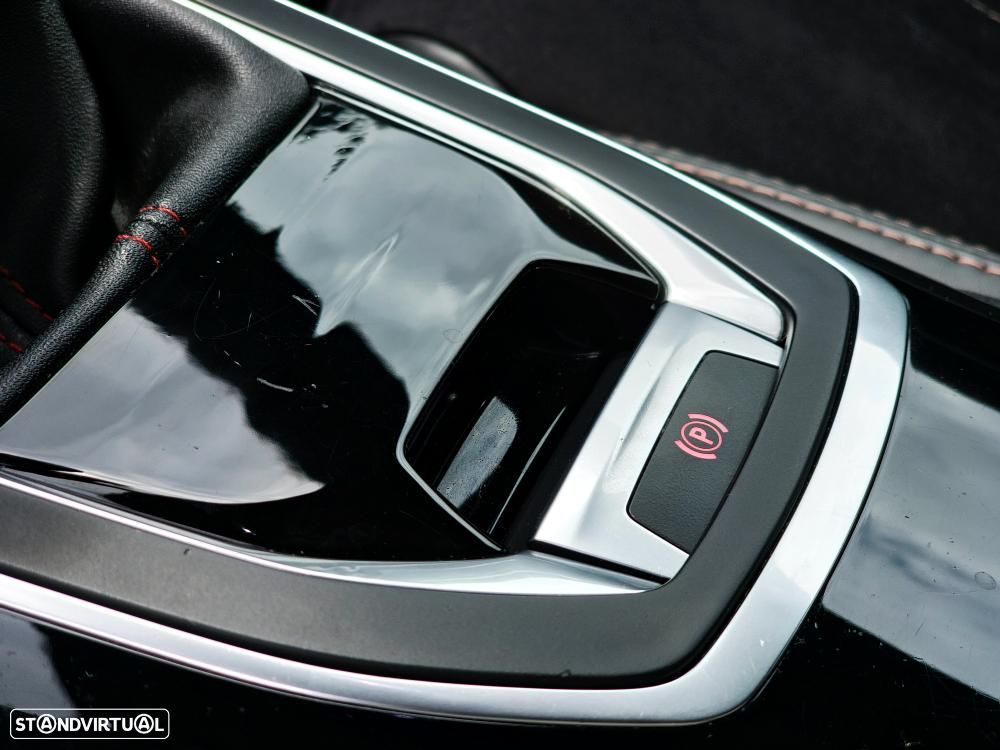 Peugeot 308 1.6 BlueHDi GT Line - 28