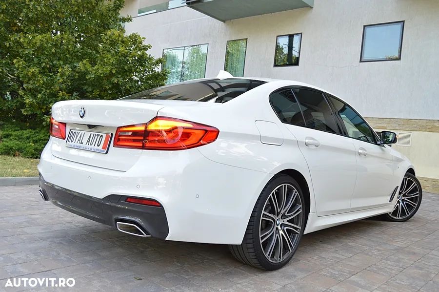 BMW 5 Series 2019 — imagine 5
