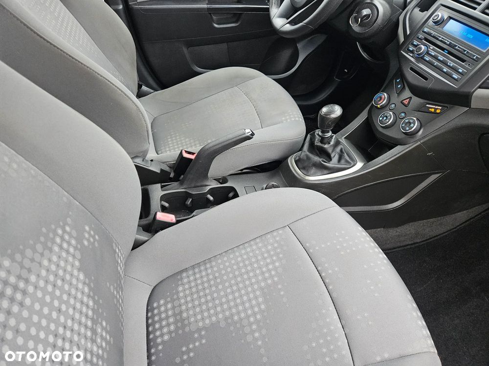 Chevrolet Aveo - 30