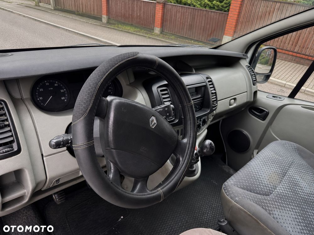 Renault Trafic - 7