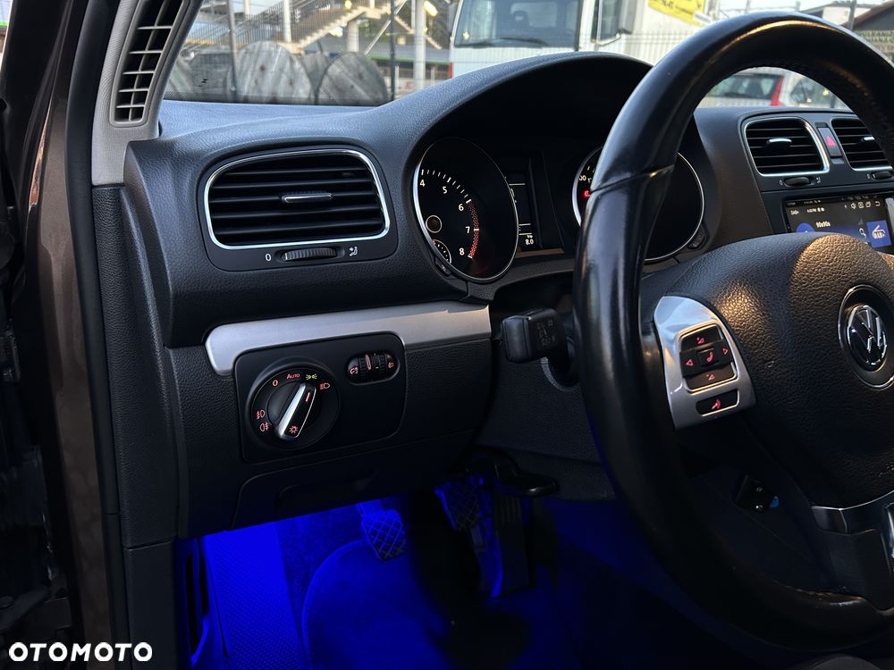 Volkswagen Golf 1.4 TSI Highline - 18