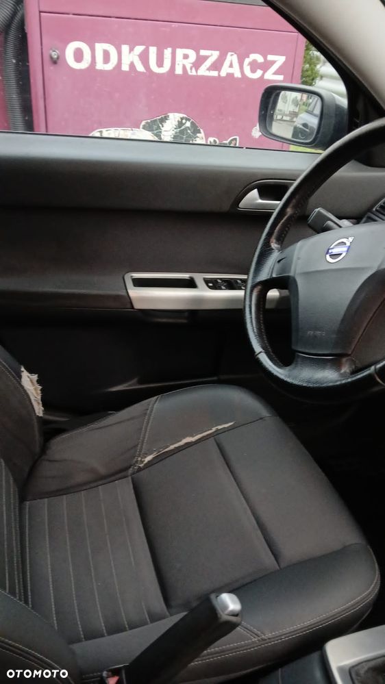 Volvo V50 1.8 - 17