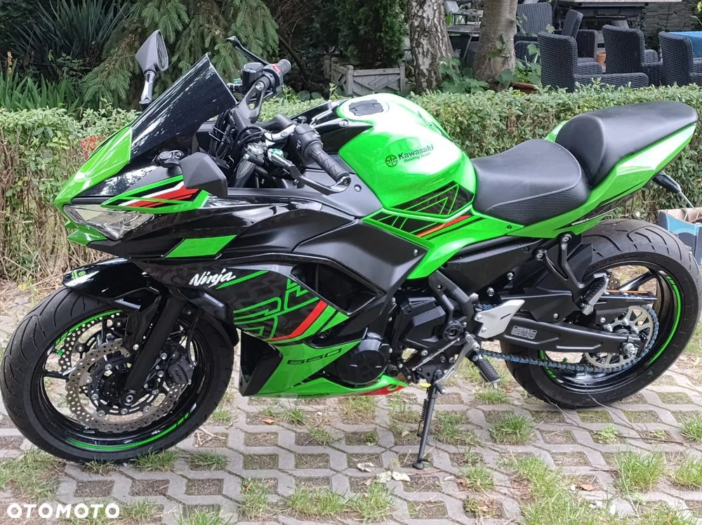 Kawasaki Ninja - 17