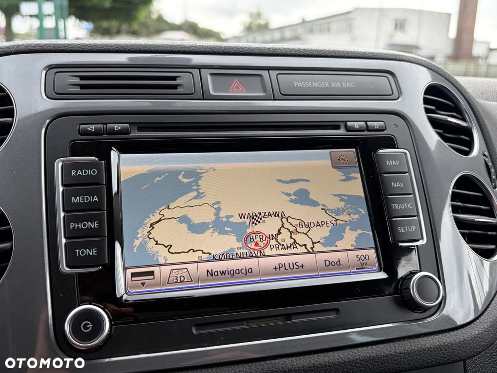 Volkswagen Tiguan 2.0 TDI DPF 4Motion BlueMotion Technology Sport & Style - 24