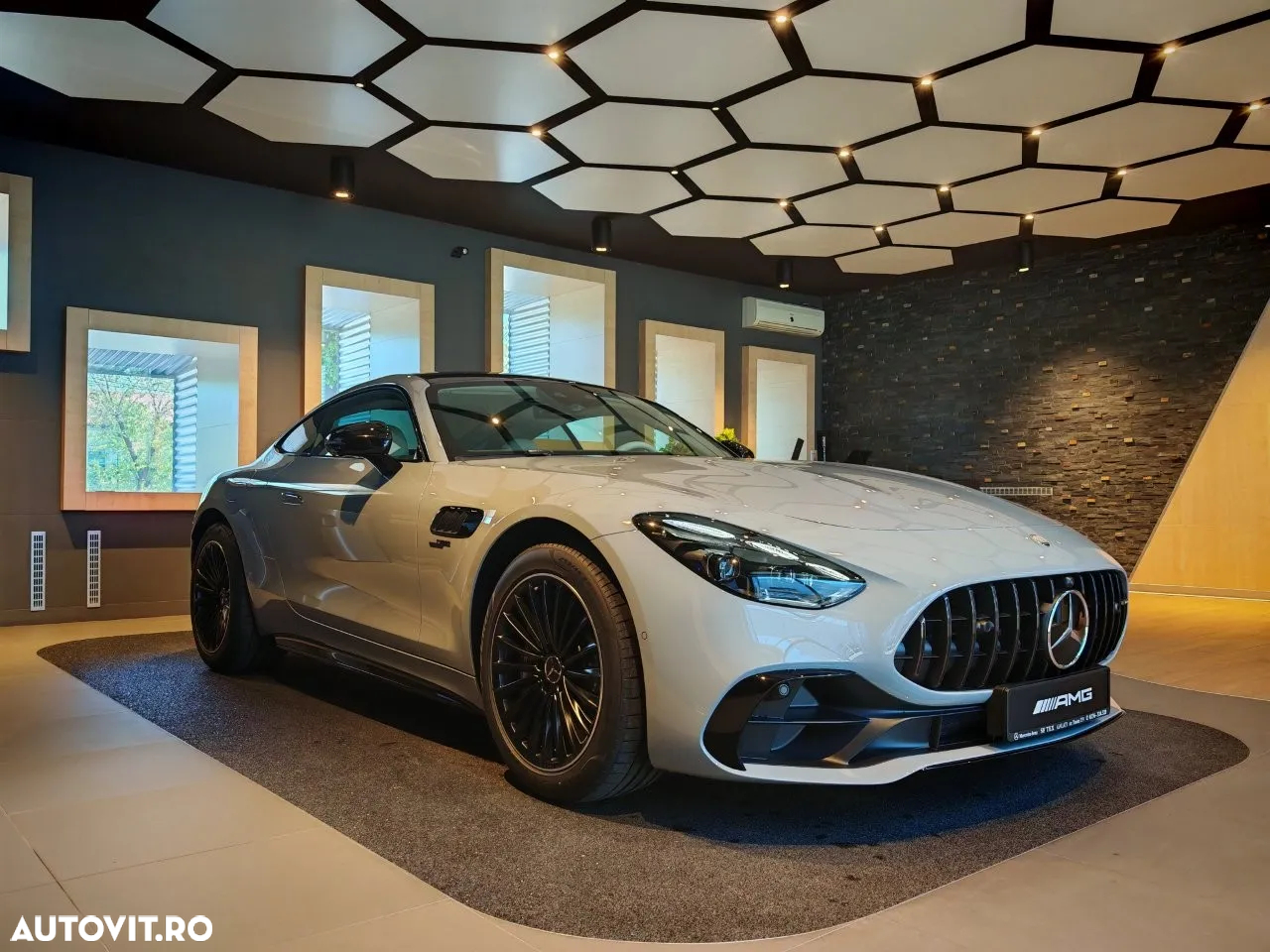 Mercedes-Benz AMG GT 43 Coupe MHEV - 3