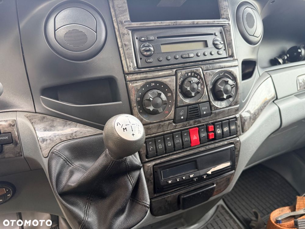 Iveco DAILY - 17