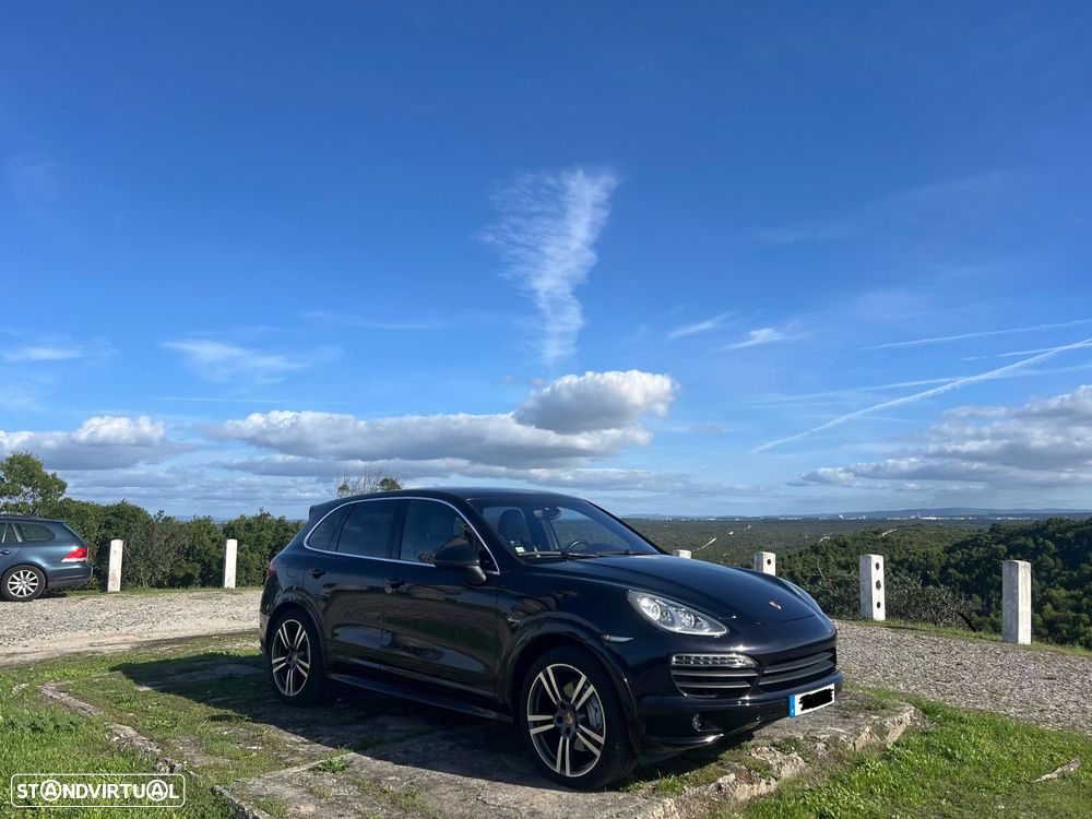 Porsche Cayenne II S - 1