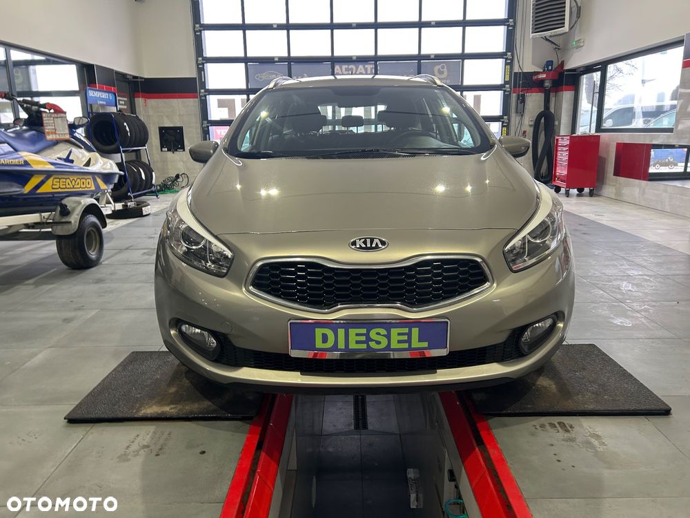 Kia Ceed 1.6 CRDi Smart - 12