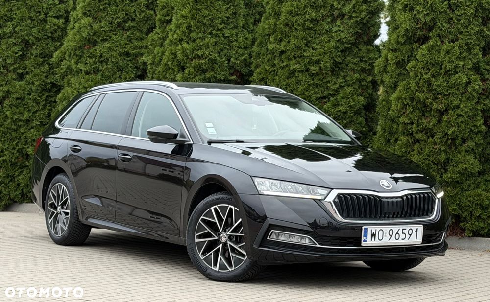 Skoda Octavia 2.0 TDI Sportline DSG - 1