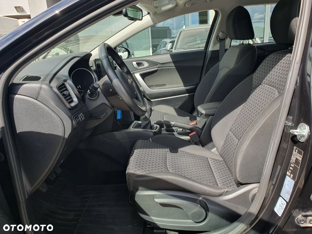 Kia Ceed 1.0 T-GDI M - 27