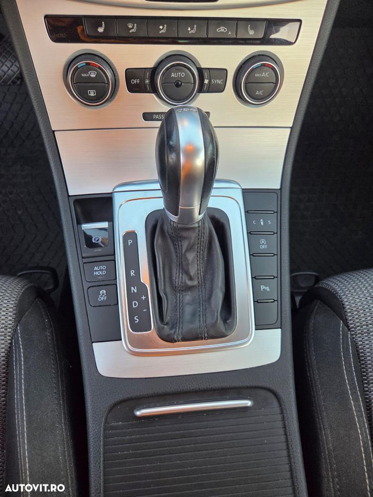 Volkswagen Passat CC 2.0 TDI BMT DSG - 8
