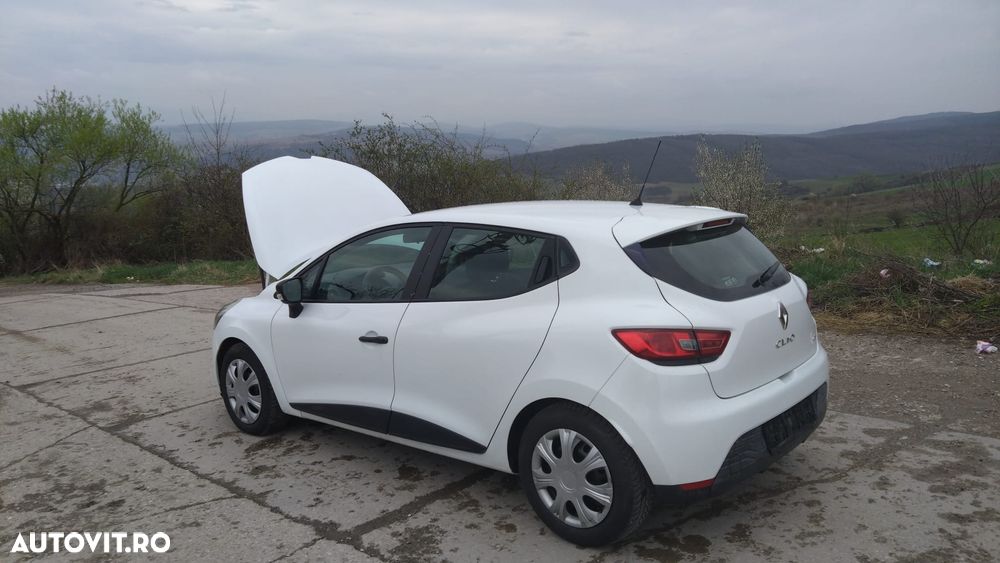 Renault Clio 1.5 dCi 75 Expression - 4