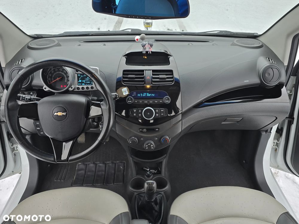 Chevrolet Spark 1.0 LS+ Design - 13