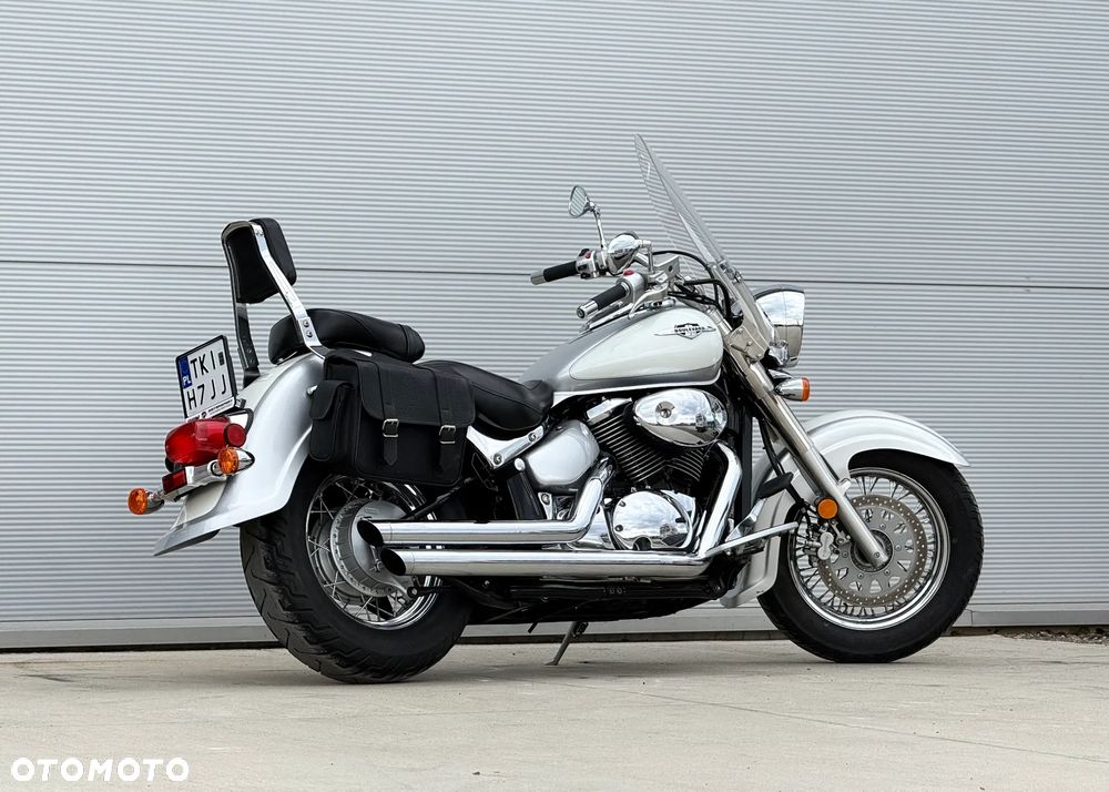 Suzuki VL 800 Volusia - Boulevard C50 - 2
