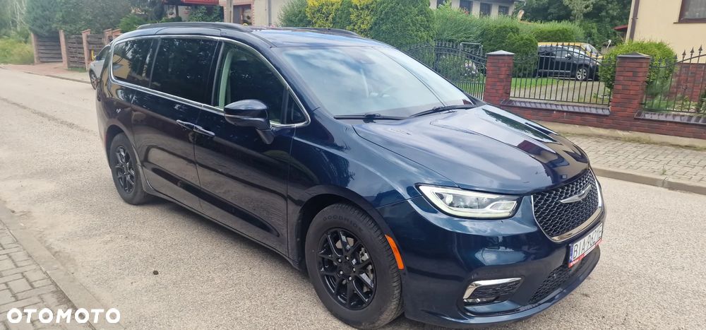 Chrysler Pacifica - 3