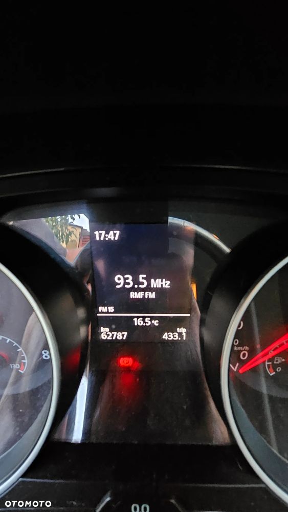 Volkswagen Golf 1.4 TSI BMT Comfortline - 10