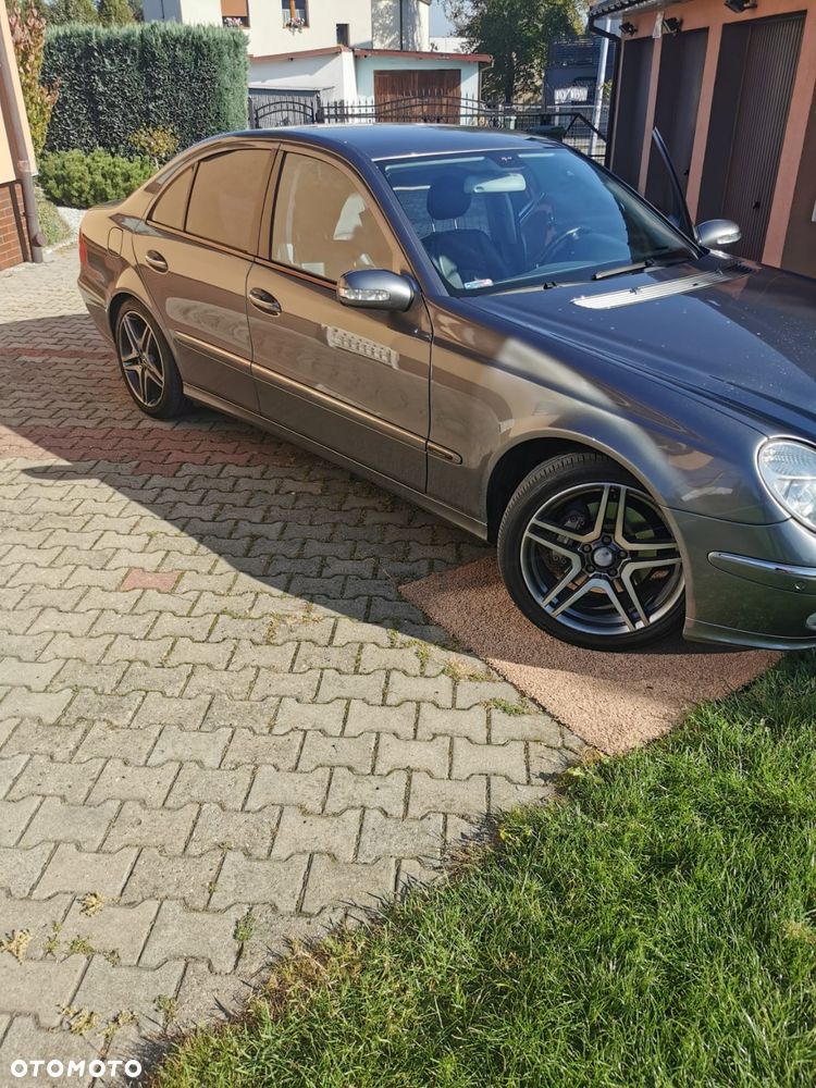 Mercedes-Benz Klasa E 320 CDI Avantgarde - 18