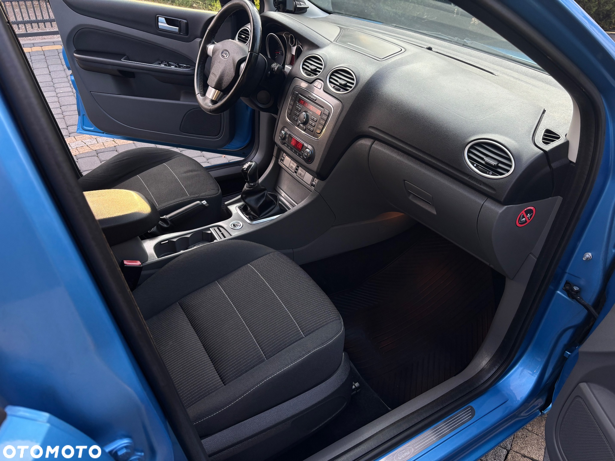 Ford Focus 2.0 16V Sport - 20