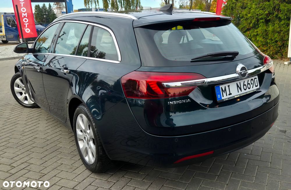 Opel Insignia 1.6 T Executive S&S - 10