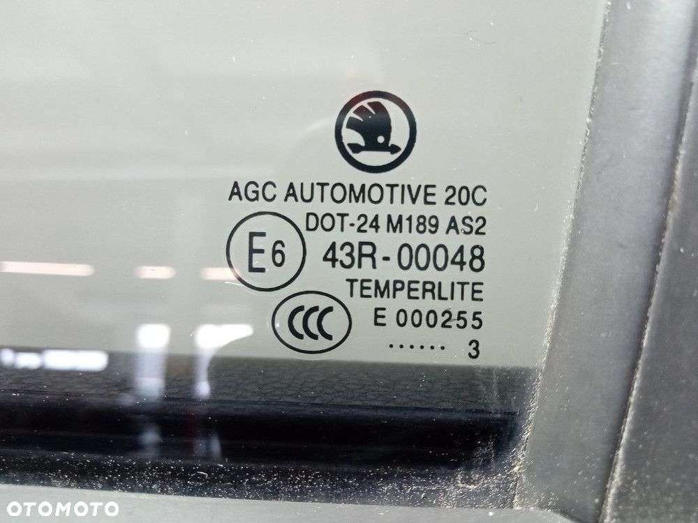 OCTAVIA III KOMBI DRZWI TYŁ LEWE TYLNE LW5Q - 6