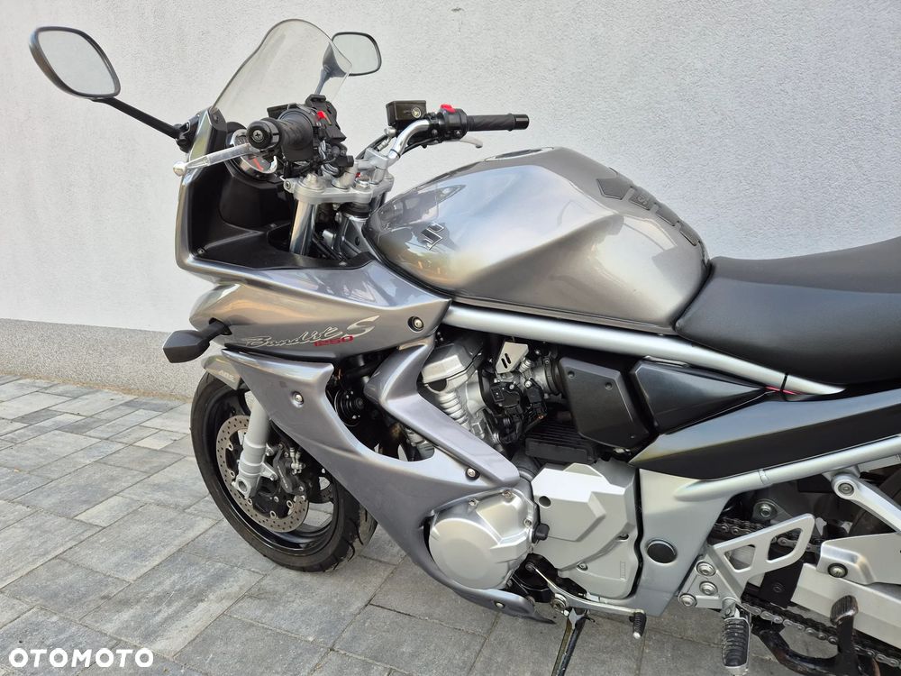 Suzuki Bandit - 12
