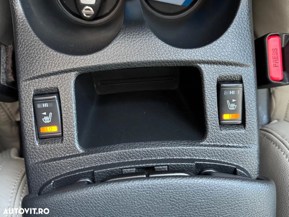 Nissan Qashqai 1.6 DCI ALL-MODE 4x4i TEKNA+ - 12