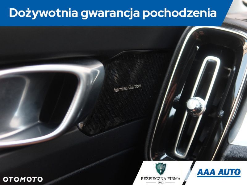 Volvo XC 40 - 21