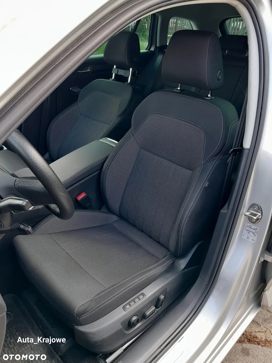 Skoda Superb 2.0 TDI SCR Style DSG - 30