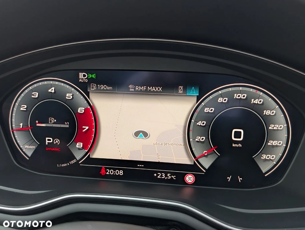 Audi A4 Avant 40 TFSI S tronic S line - 15