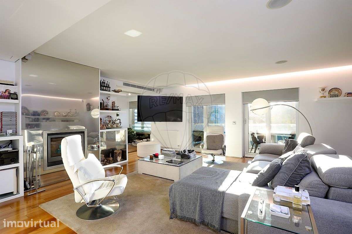 Apartamento T4 para venda - Grande imagem: 2/50